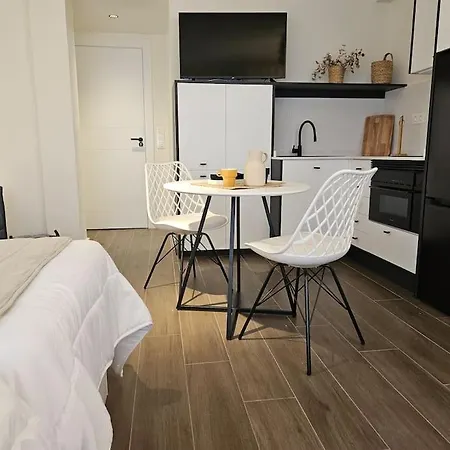 Coqueto Estudio En 1a129 By R2r Consulting *